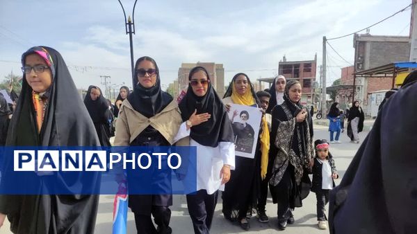 جلوه‌ای از وحدت؛ خروش مردم رودبار جنوب در راهپیمایی ۲۲ بهمن ۱۴۰۴