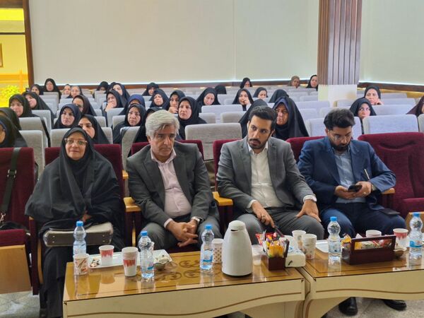 آیین تودیع و تکریم معاون سابق آموزش ابتدایی ناحیه ۶