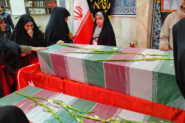 مراسم شب وداع با شهیدان گمنام در سنندج