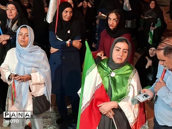  عهدی برای سربلندی ایران