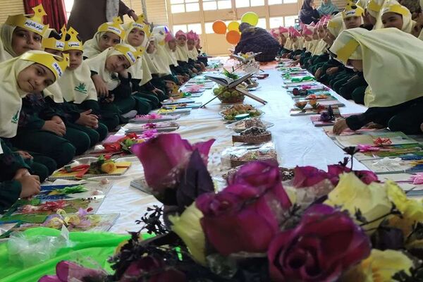برگزاری جشن قرآن در دبستان دخترانه شاهد