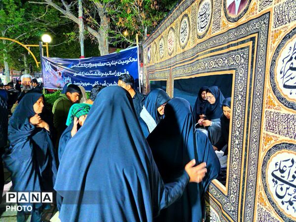 موکب هایی به عشق رهبر شهید