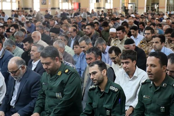 برگزاری نماز جمعه با حضور مردم پاکدشت