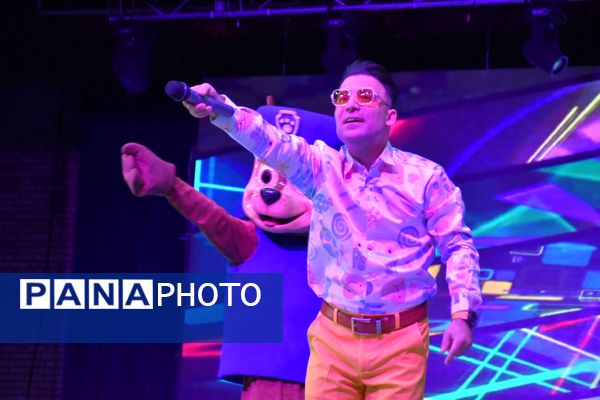 همایش نوگلان سرامد استان اصفهان