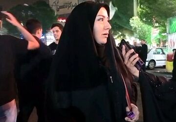 شب شهادت شهید بهشتی همزمان با تجمعات شبانه، در میدان ابن سینا 