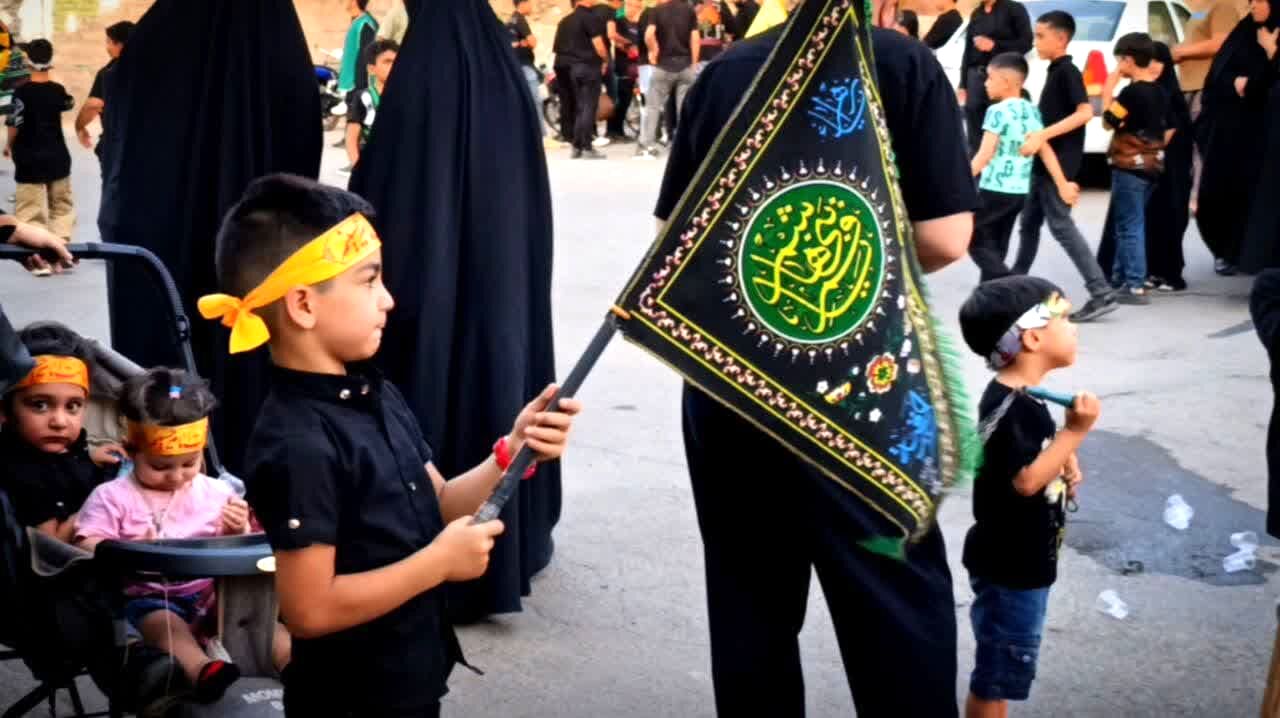 دسته عزای احلی من العسل در کاشان