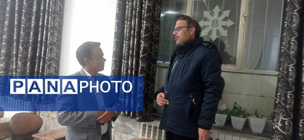 جلسه دیدار چهره به چهره والدین با دبیران در کاشمر