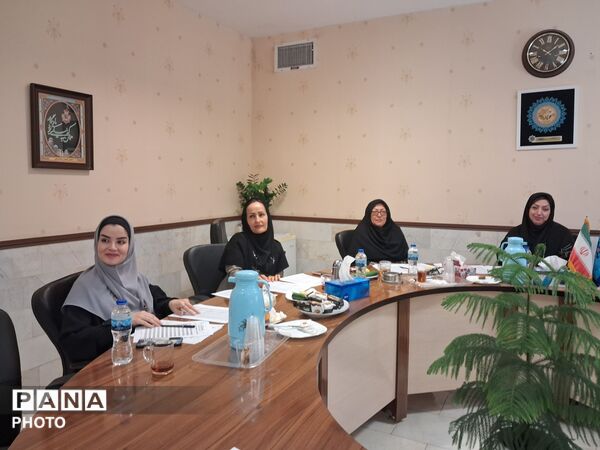 نجوای دختران نیشابور در ضیافت واژه ها 