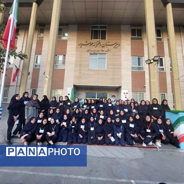 روز پرستار روز مهر و فداکاری در مدرسه هوشیار ناحیه ۱ مشهد مقدس 