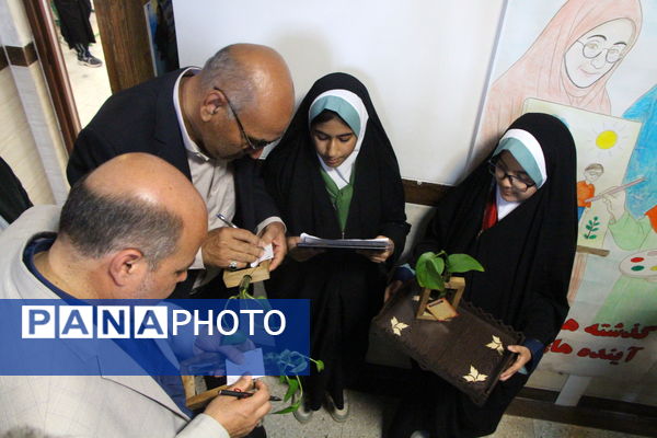 افتتاحیه سفیران سلامت در دبستان نیک اندیشان