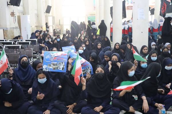فریاد استکبار ستیزی دانش آموزان در حمایت از مظلومان