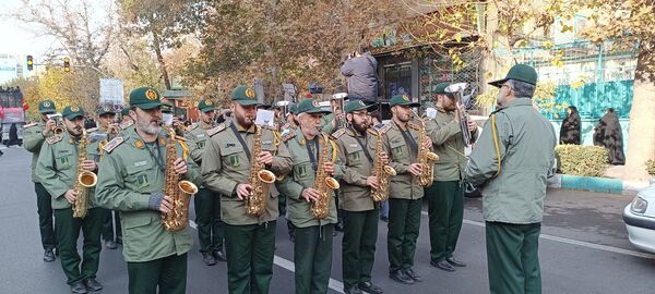 تشییع و تدفین پیکر شهید گمنام در اداره کل آموزش و پرورش شهر تهران