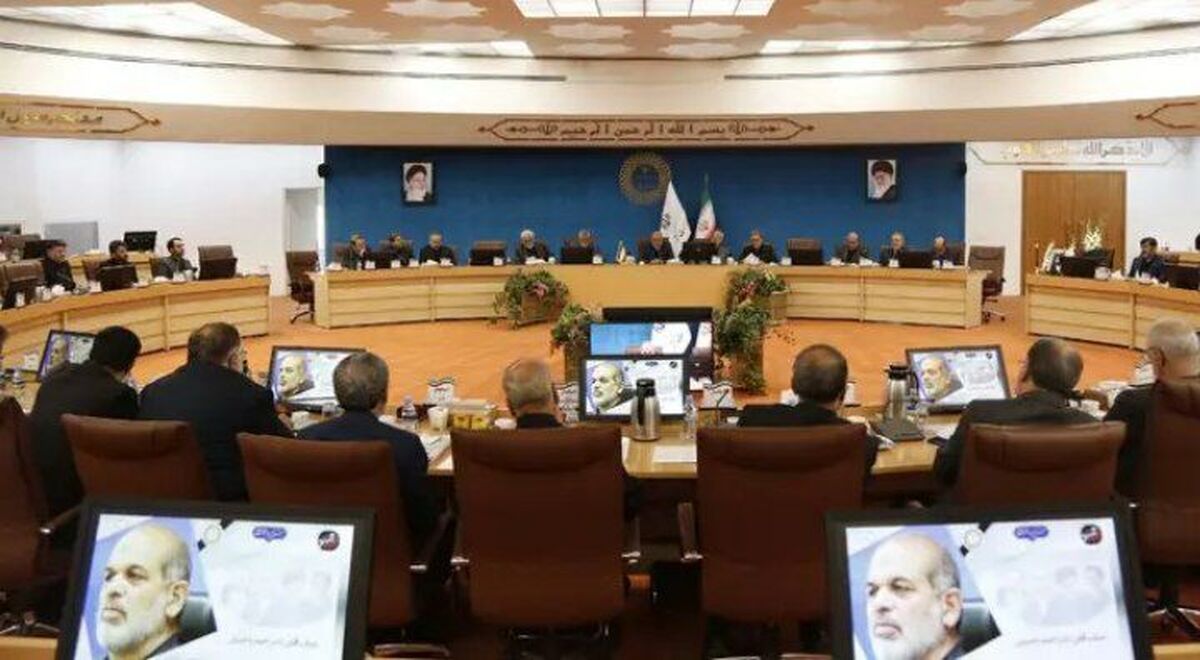 وزیر کشور: استانداران سراسر کشور مشارکت در انتخابات را با همه ابعاد باید دنبال کنند