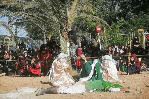 مراسم آیینی خیمه سوزان سنت هرساله مردم مشهد