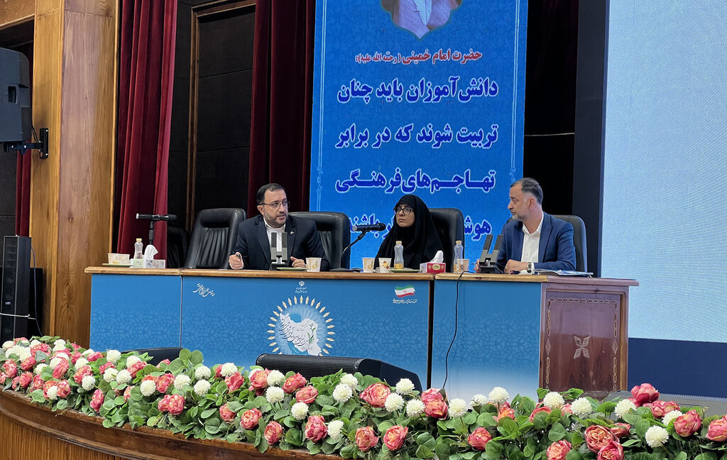 کانون در ایام جنگ از میدان تربیت کودکان و نوجوانان خارج نشد