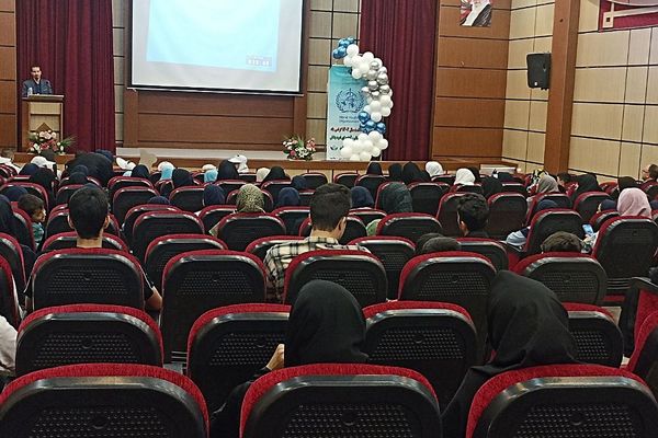 تجلیل از حافظان سلامت و ایمنی در رباط کریم