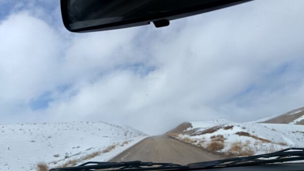 بارش برف زمستانی در روستای برزنون شهرستان نیشابور