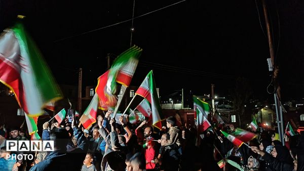 اجتماع عظیم مردم ولایت مدار روستای برزنون شهرستان نیشابور