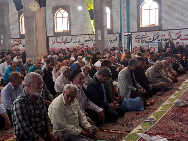 نماز جمعه در دهه سوم محرم در نیشابور