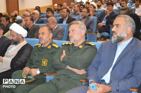 مراسم تودیع و معارفه فرمانده و جانشین ناحیه مقاومت بسیج فارسان