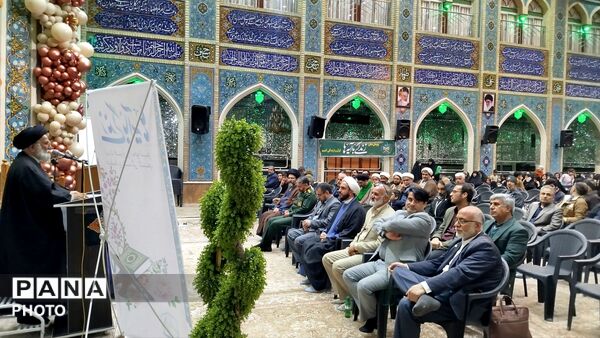 محفل انس با قرآن و زندگی با آیه ها در نیشابور 