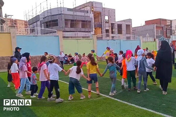  جشنواره «خانواده پویا» با حضور پر شور دانش آموزان و مادران