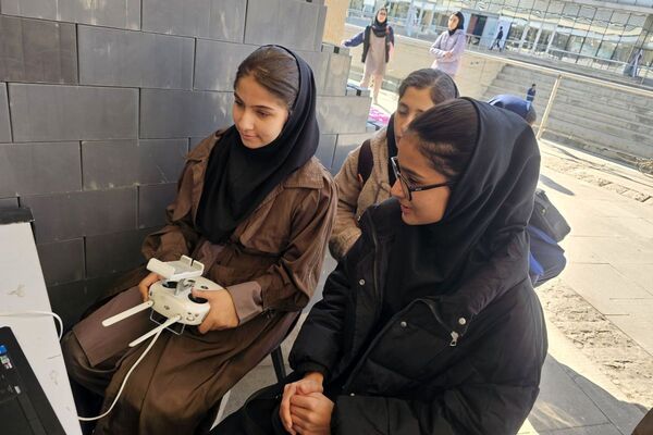 اردوی علمی و فناوری دانش‌آموزان مقطع متوسطه اول دبیرستان خدیجه کبری پردیس