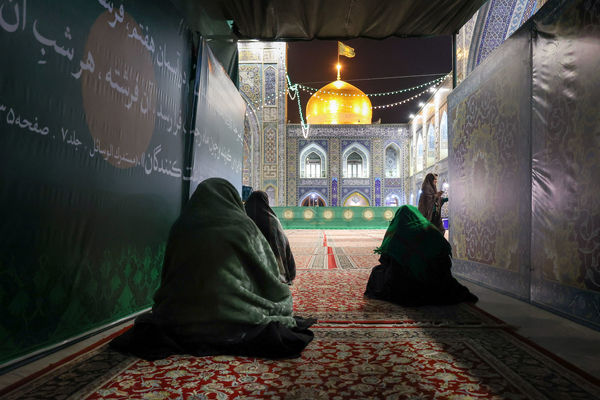 آیین معنوی اعتکاف در حرم مطهر رضوی- ۲