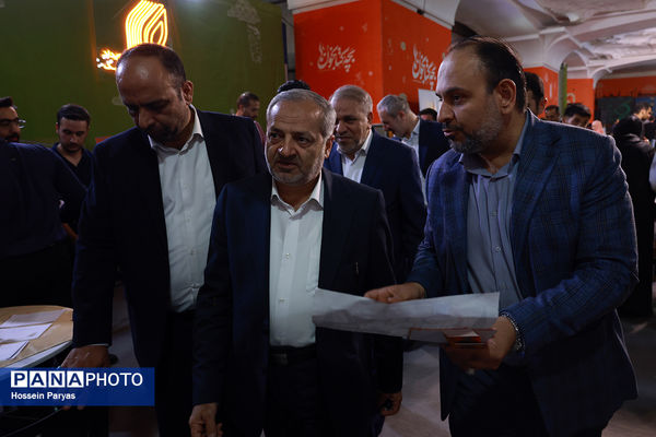 بازدید وزیر آموزش و پرورش از سی‌وششمین نمایشگاه بین‌المللی کتاب تهران 