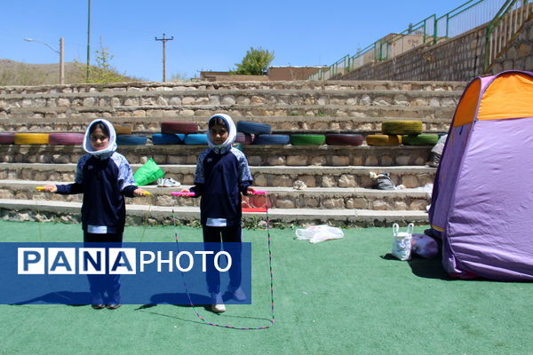 المپیاد ورزشی در دبستان غیرانتفاعی امام صادق(ع) شهرکرد