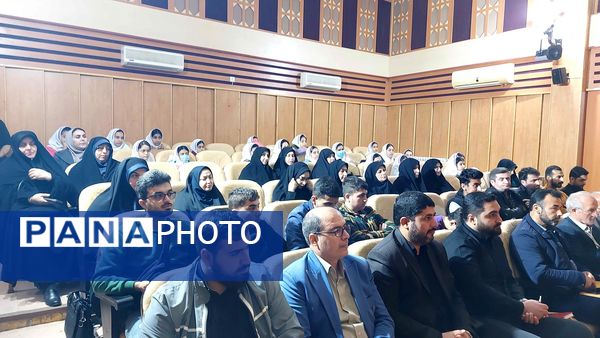 پویش کتابخوانی به‌مناسبت هفته بسیج 