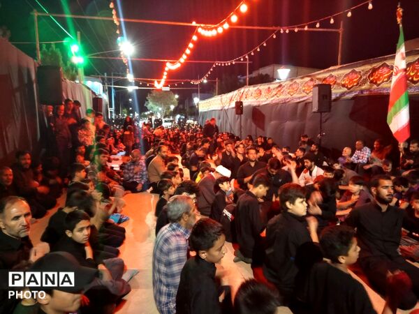 میدان نجفیه؛ کانونِ جوشانِ عشق و میثاقِ حسینی در زاوه