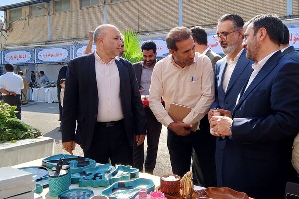 جشنواره فرهنگی و بومی محلی و نمایشگاه دستاوردهای روستائیان بخش کهریزک 