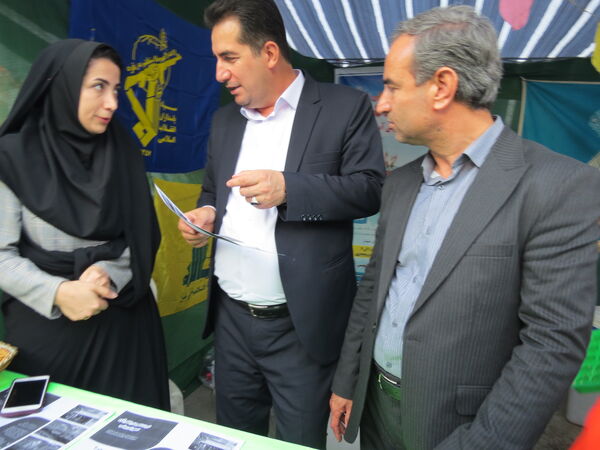 بازدید مدیرکل آموزش پرورش استان خراسان شمالی از غرفه‌های غدیرخم در بجنورد