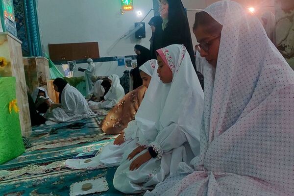 آیین معنوی اعتکاف در مسجد جامع بومهن