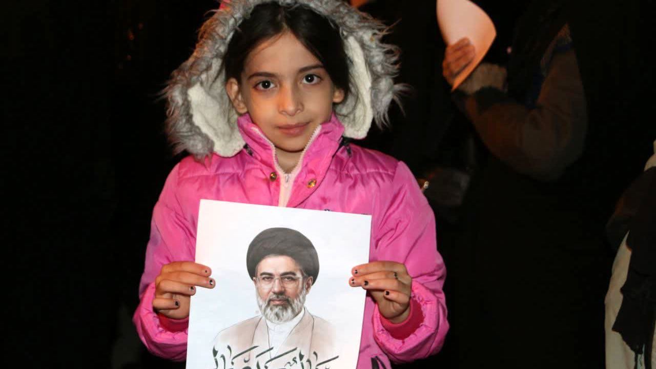 دهه نودی‌ها هم به میدان آمدند
