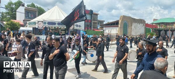 مراسم باشکوه  عاشورای حسینی در حرم سید جلال الدین اشرف