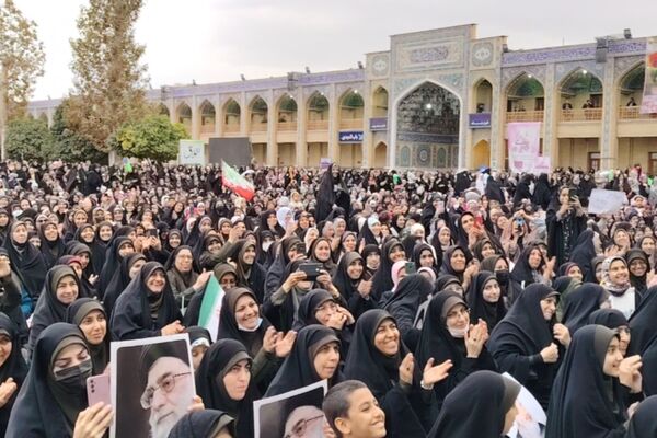 تجدید میثاق بانوان فارس با حریم عفاف و حجاب