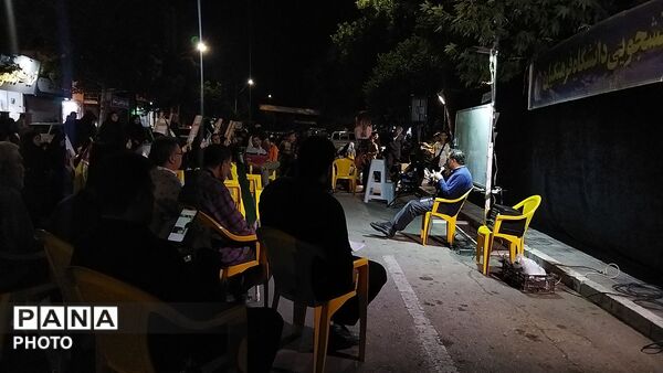 گذری بر کافه گفتگوی حسینیه امام خمینی در صد وبیست و  چهارمین شب 