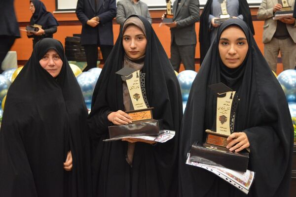 تجلیل از افتخارآفرینان کنکور