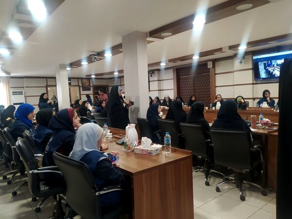 حضور خبرنگاران پانا استان قم در دوره آموزشی نوراوی مهر
