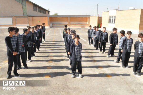 آیین بهره برداری از مدرسه 12 کلاسه «قاسم ابن الحسن(ع)»