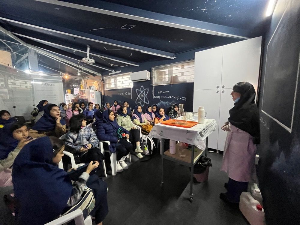 آشنایی با صور فلکی در اردوی علمی انگاریوم دانشگاه فردوسی