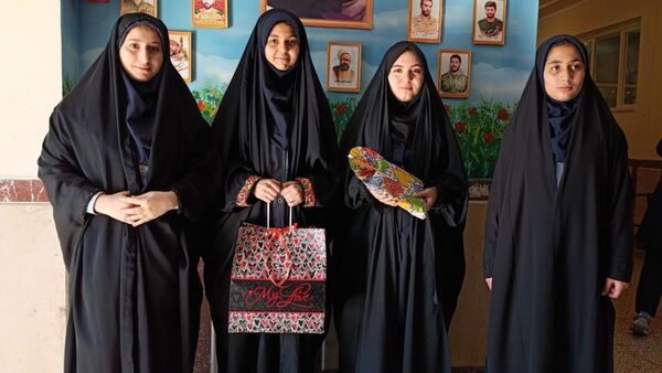 وقتی نسل امروز پای عهد انقلاب می‌ایستد