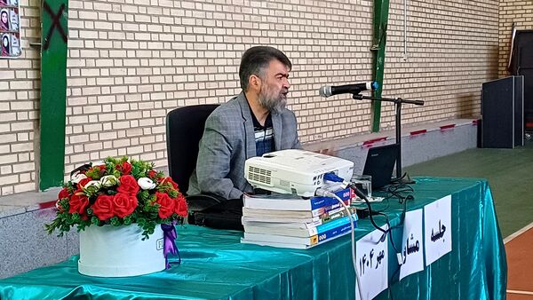 همایش مشاوره و برنامه‌ریزی موفقیت کنکور در دبیرستان دارالفنون
