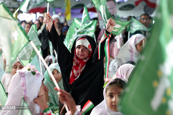 اولین جشن تکلیف کف خیابان
