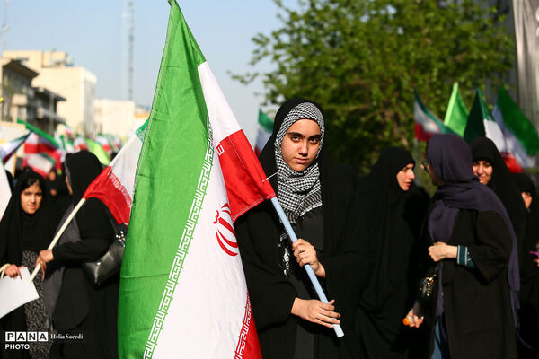رزمایش «دختران جان فدای ایران»