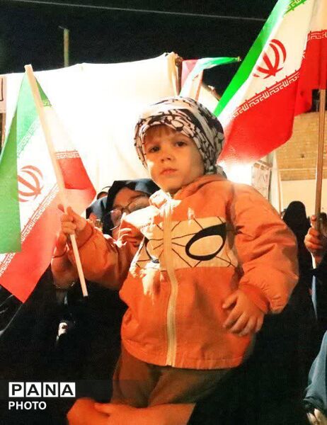 جلوه ای از حضور خانوادگی در اجتماع شبانه شهر جعفریه