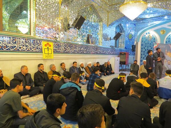 محفل قرآنی و آیین گرامیداشت یاد و خاطره شهدای خدمت حضرت آیت الله سید ابراهیم رئیسی و همراهان ایشان