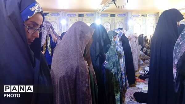 نماز جمعه عبادی و سیاسی در مصلی یاسوج